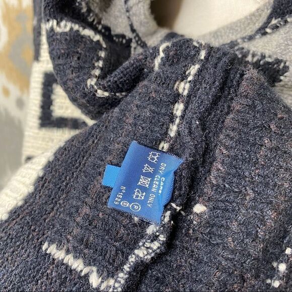 Ralph Lauren Black, Gray & Ivory Southwest Knit Sweater Vest - Picture 13 of 16